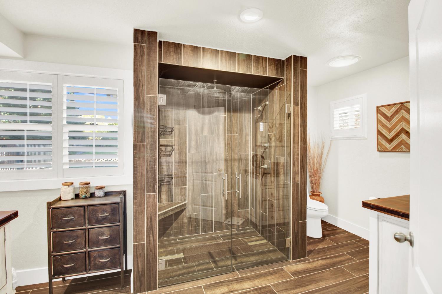 11000 Mallard Ct, Oakdale, CA 95361