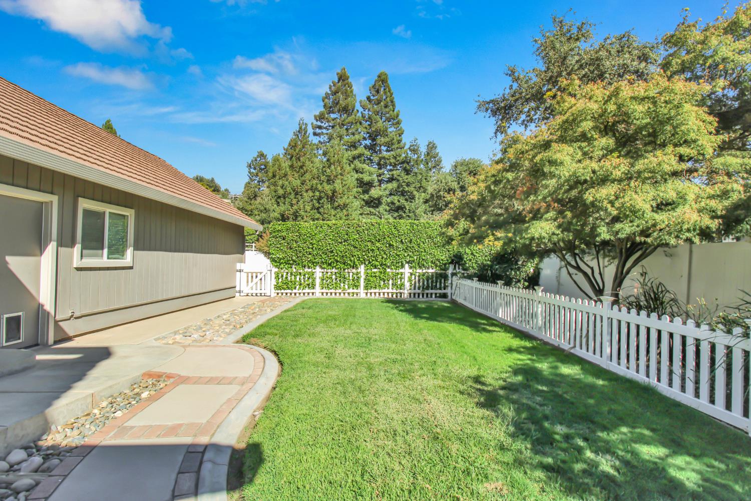 11000 Mallard Ct, Oakdale, CA 95361