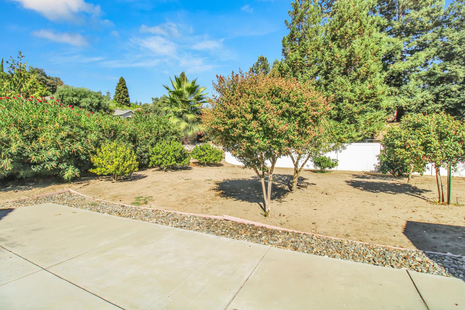 11000 Mallard Ct, Oakdale, CA 95361
