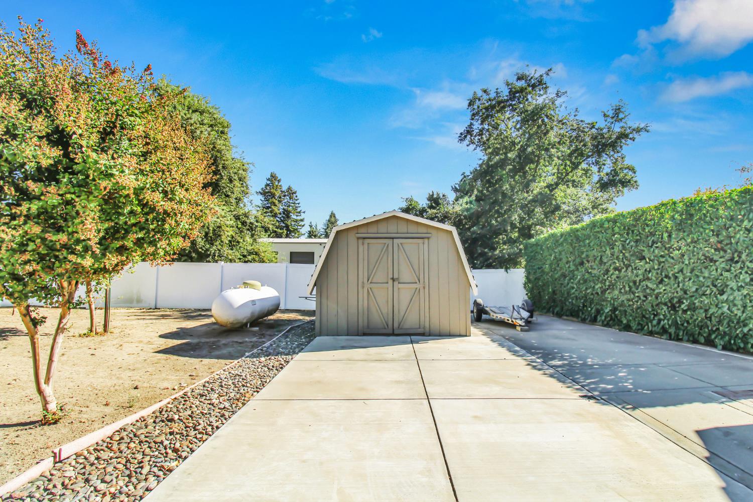 11000 Mallard Ct, Oakdale, CA 95361