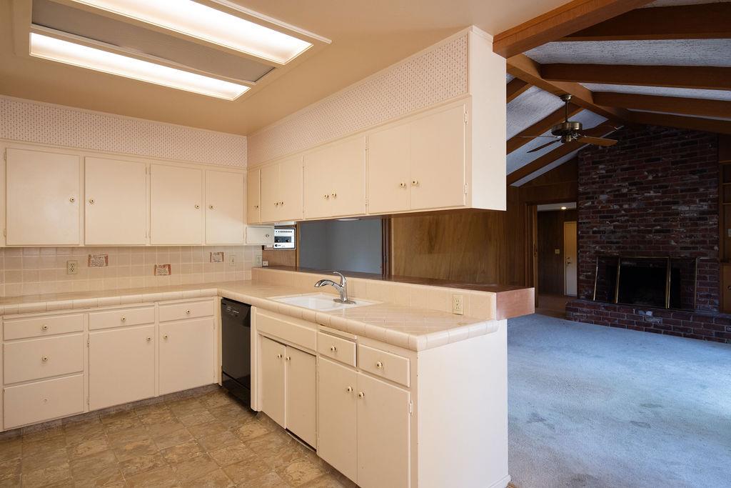 2601 Tioga, Oakdale, CA 95361