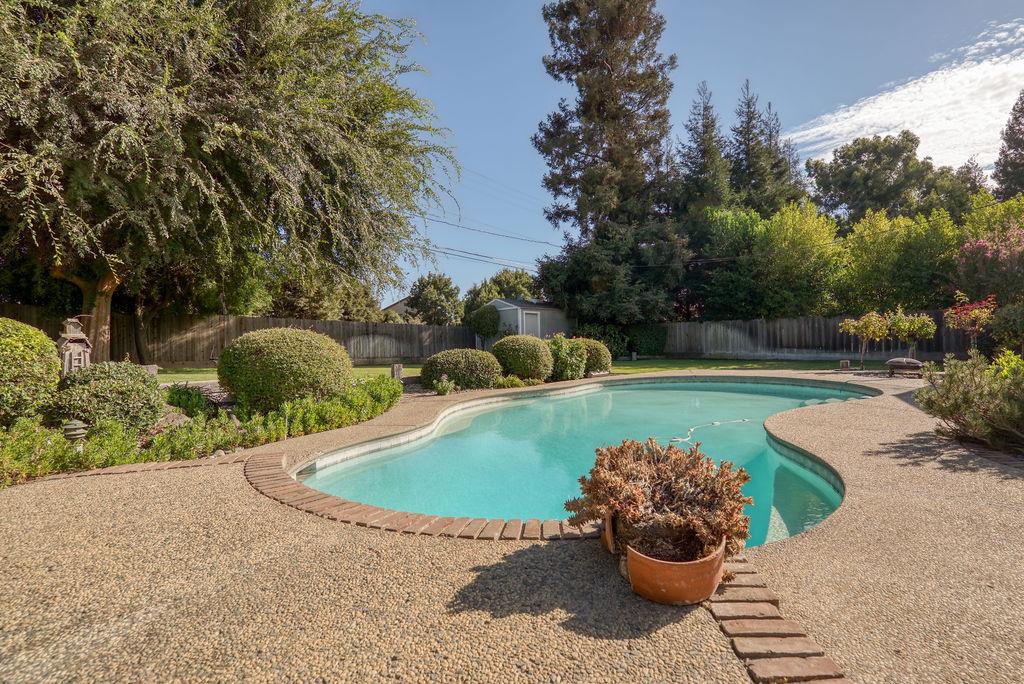 2601 Tioga, Oakdale, CA 95361