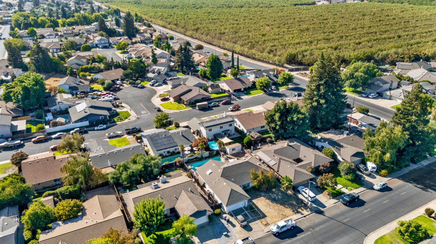 73 S Obsidian Dr, Oakdale, CA 95361