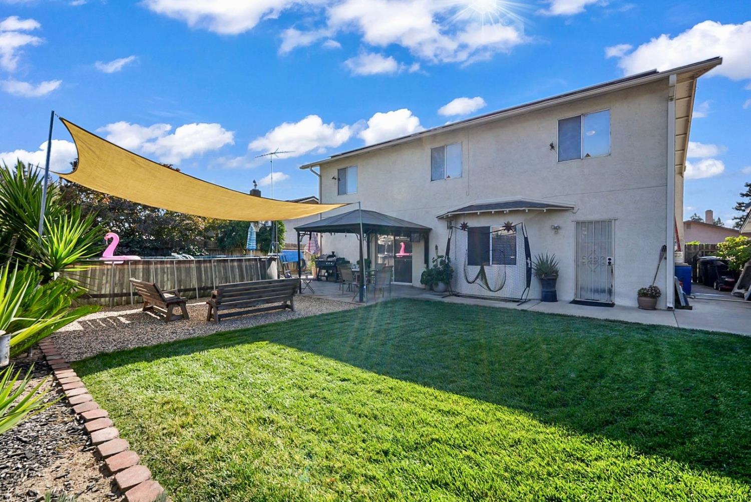 73 S Obsidian Dr, Oakdale, CA 95361