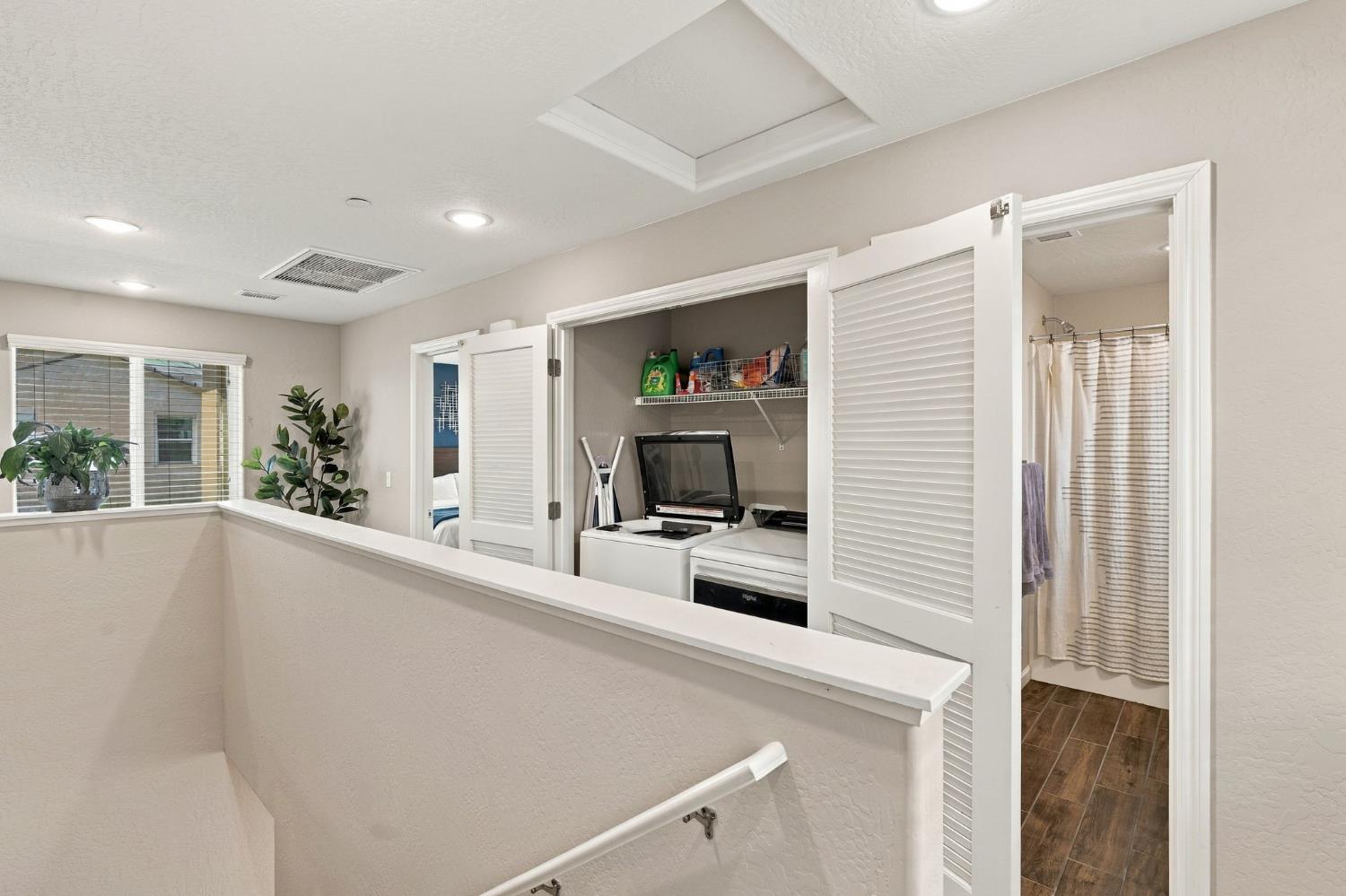 1123 Royalty Way, Madera, CA 93636