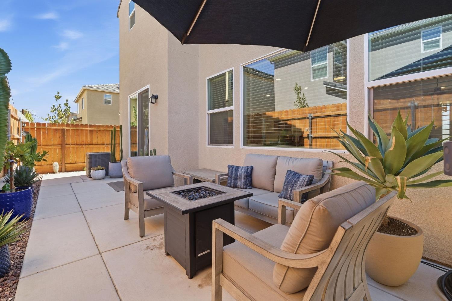 1123 Royalty Way, Madera, CA 93636