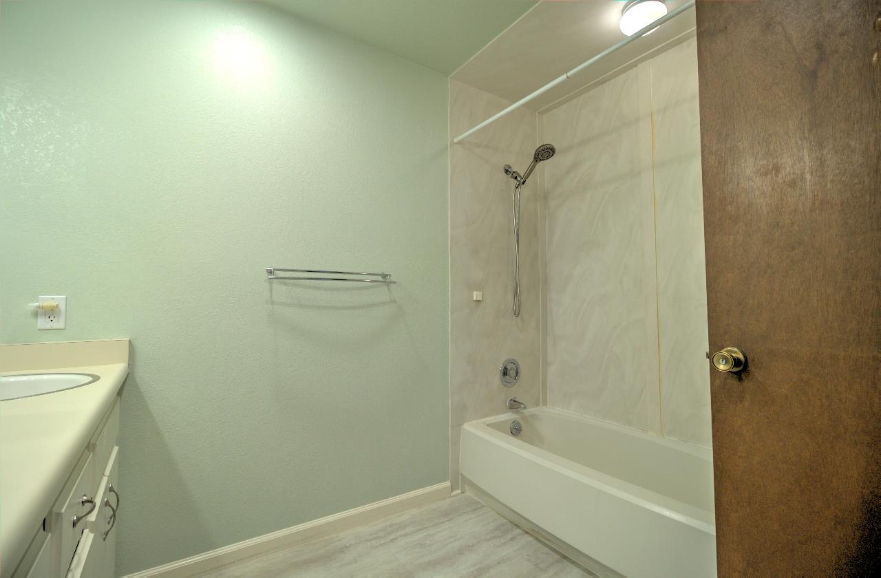 2510 Teresa Ct, Turlock, CA 95382