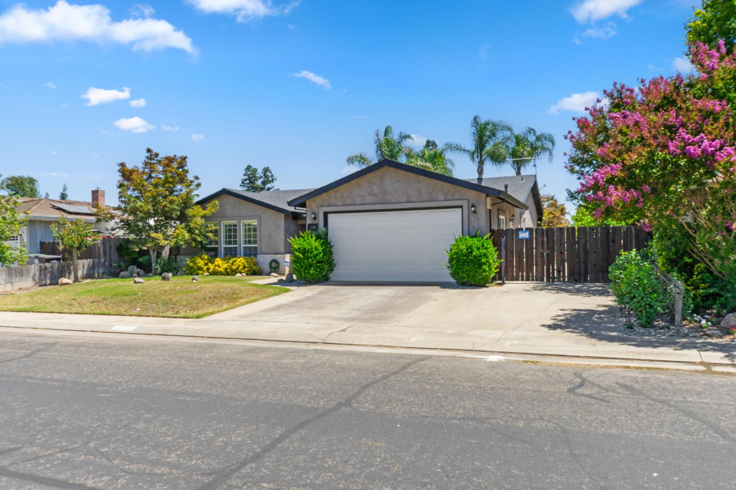 1730 Colombard Ct, Escalon, CA 95320