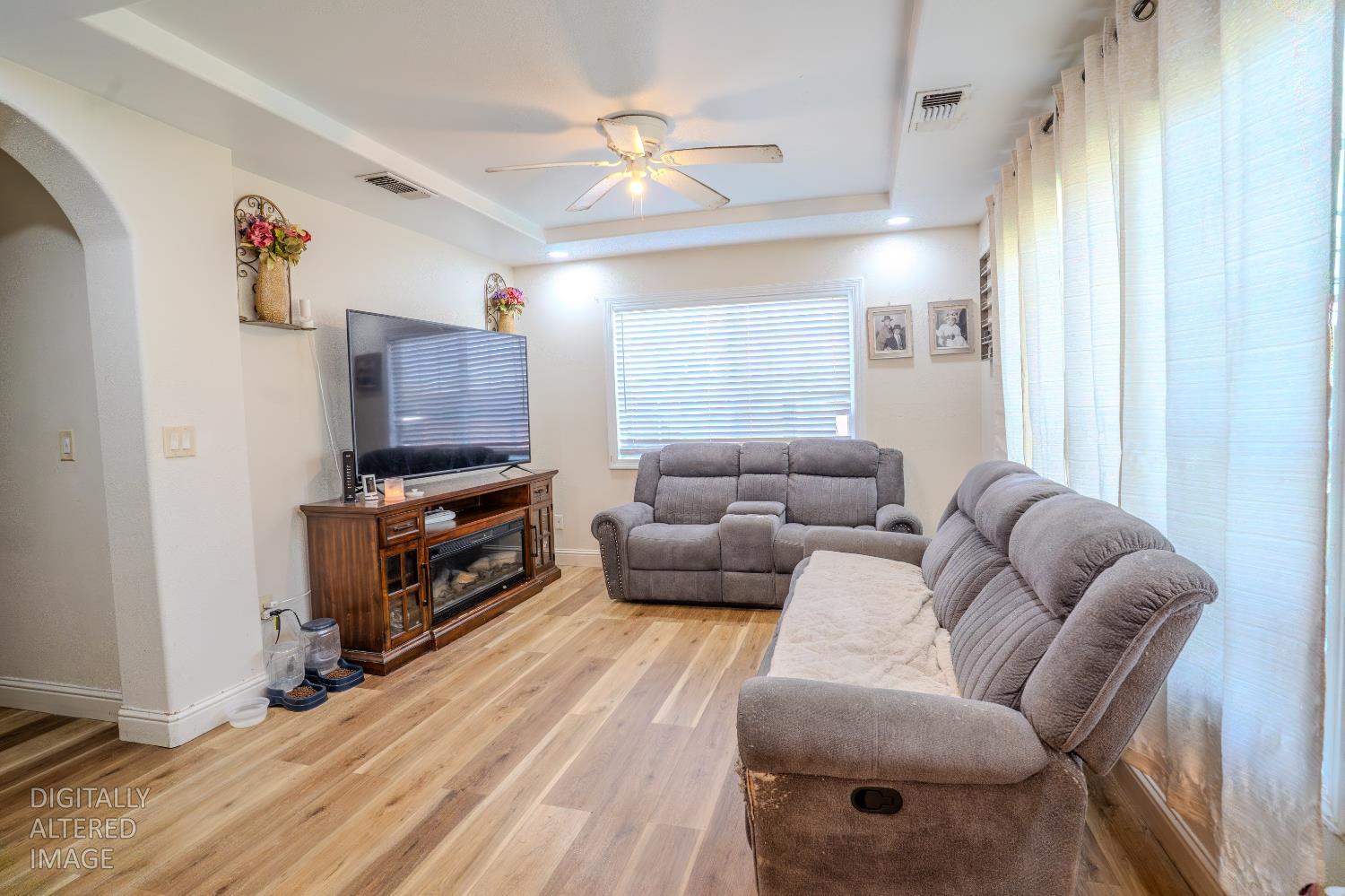 1645 Rose Ave, Merced, CA 95341