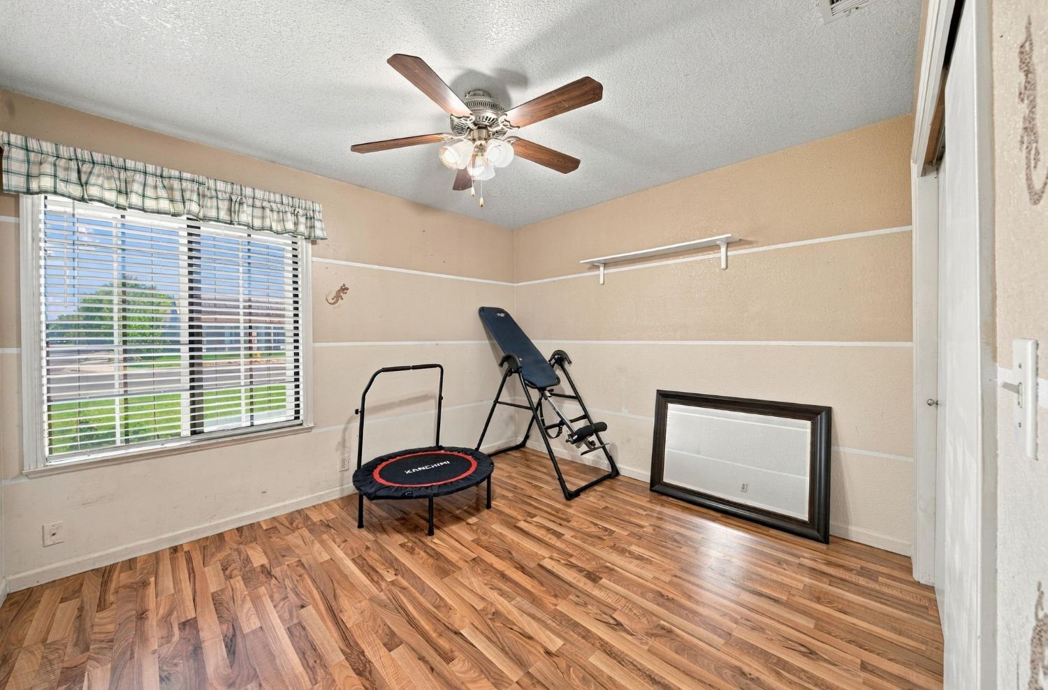 588 Carrigane Way, Manteca, CA 95337