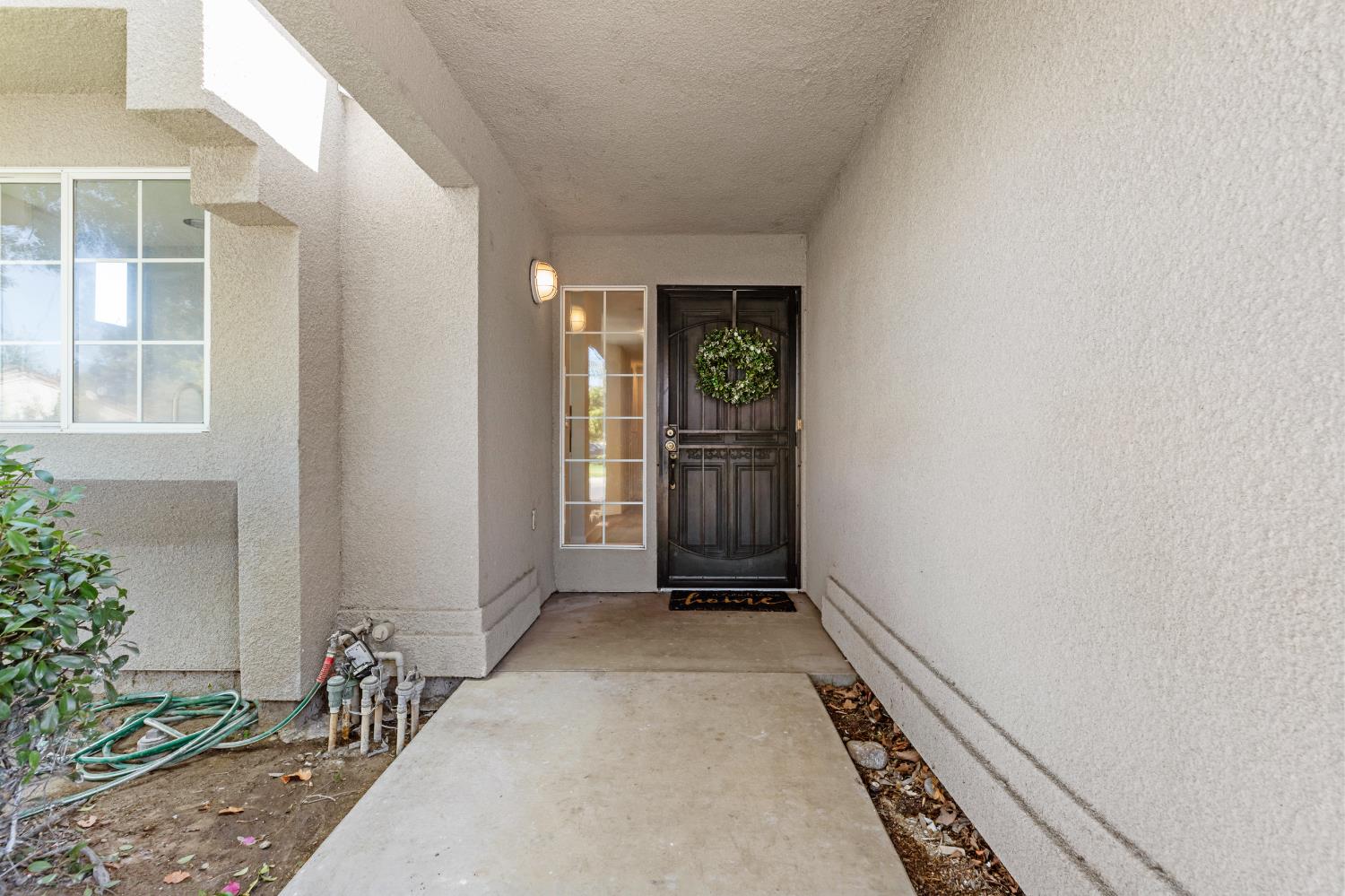 1422 Tawny Ln, Turlock, CA 95380