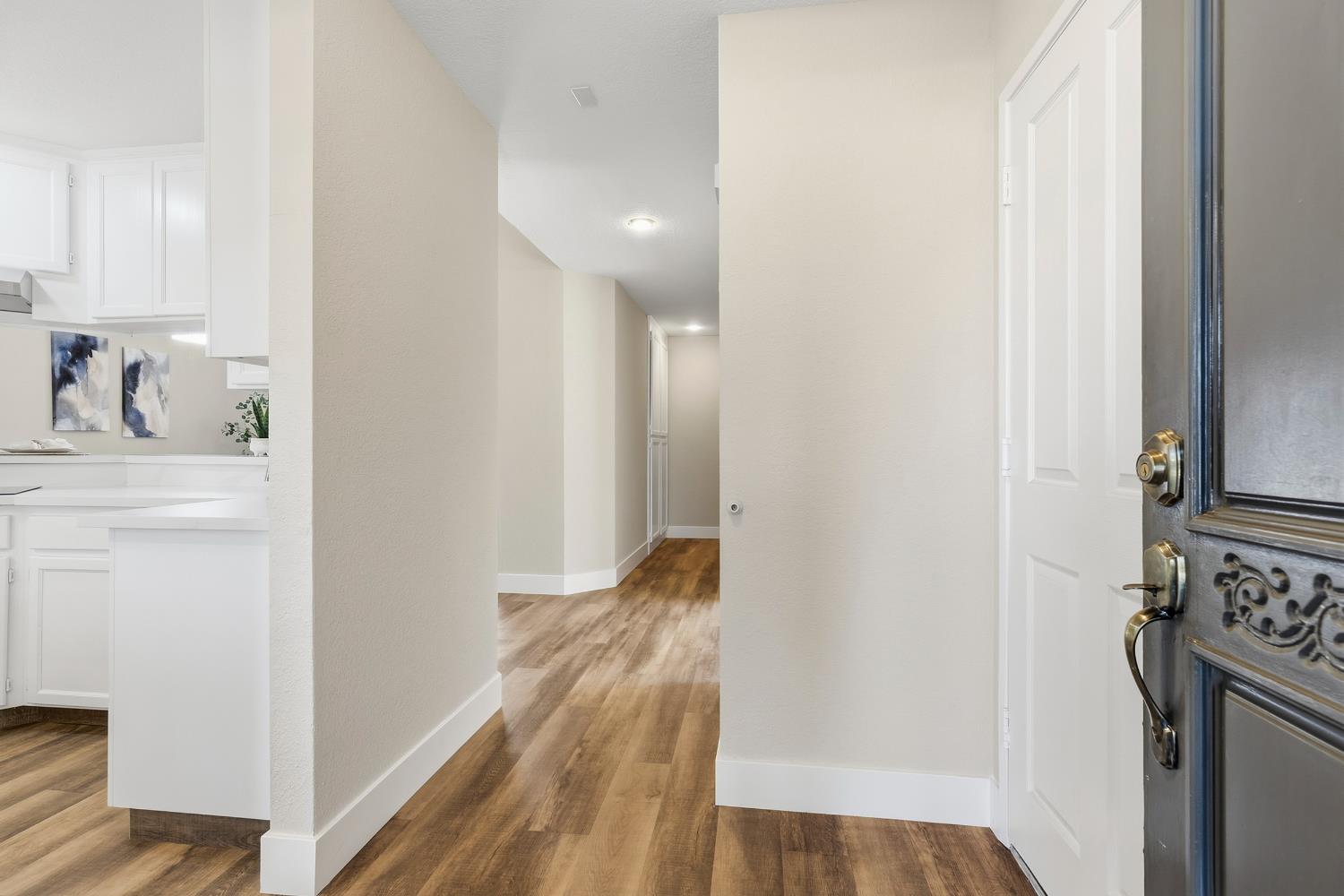 1422 Tawny Ln, Turlock, CA 95380