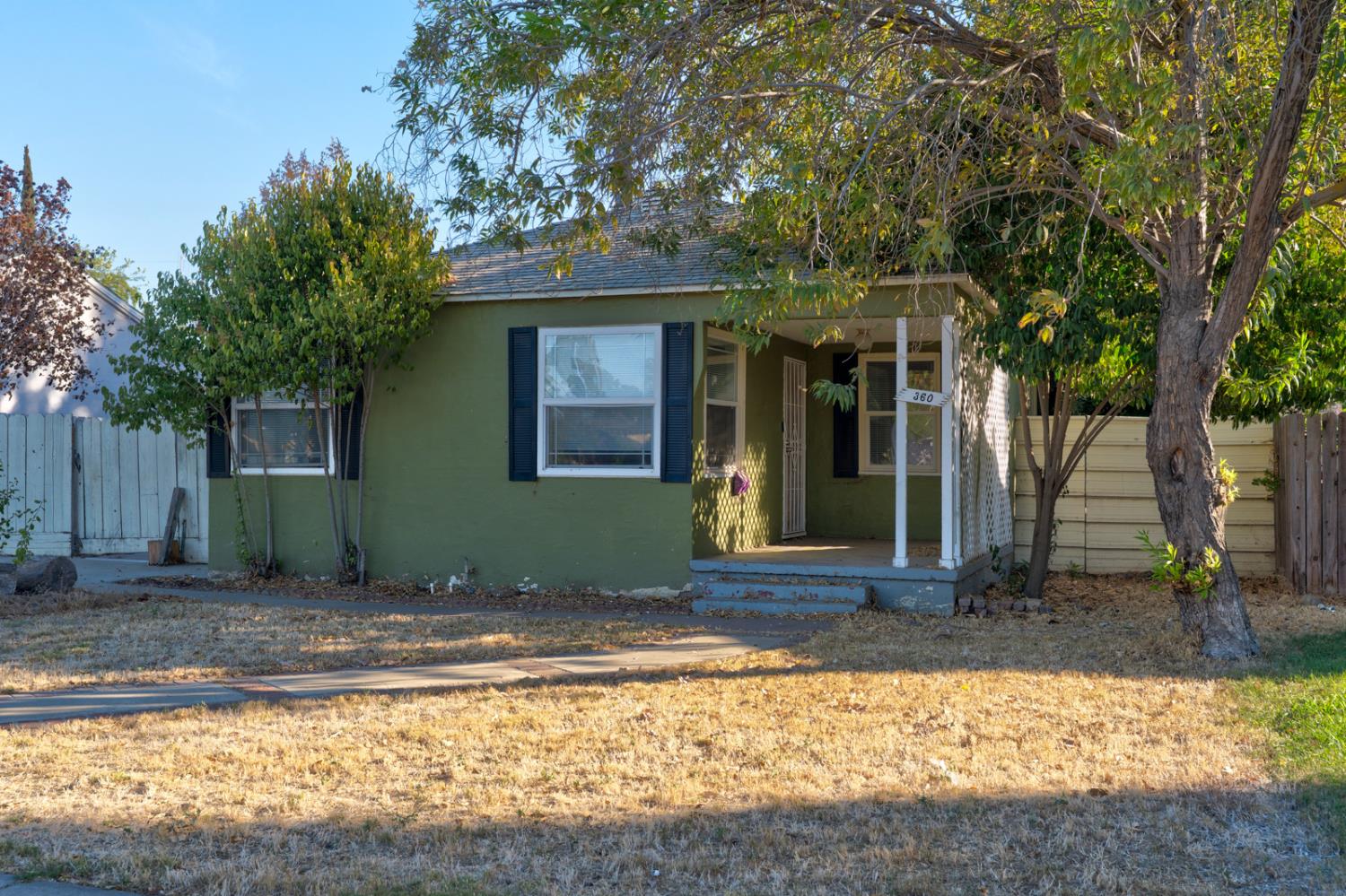 360 E 19th St, Merced, CA 95340