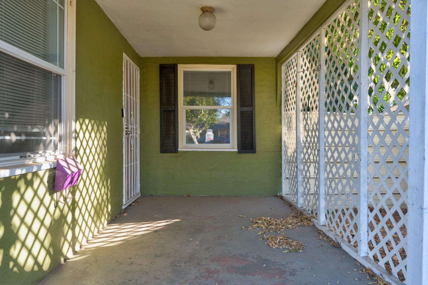 360 E 19th St, Merced, CA 95340