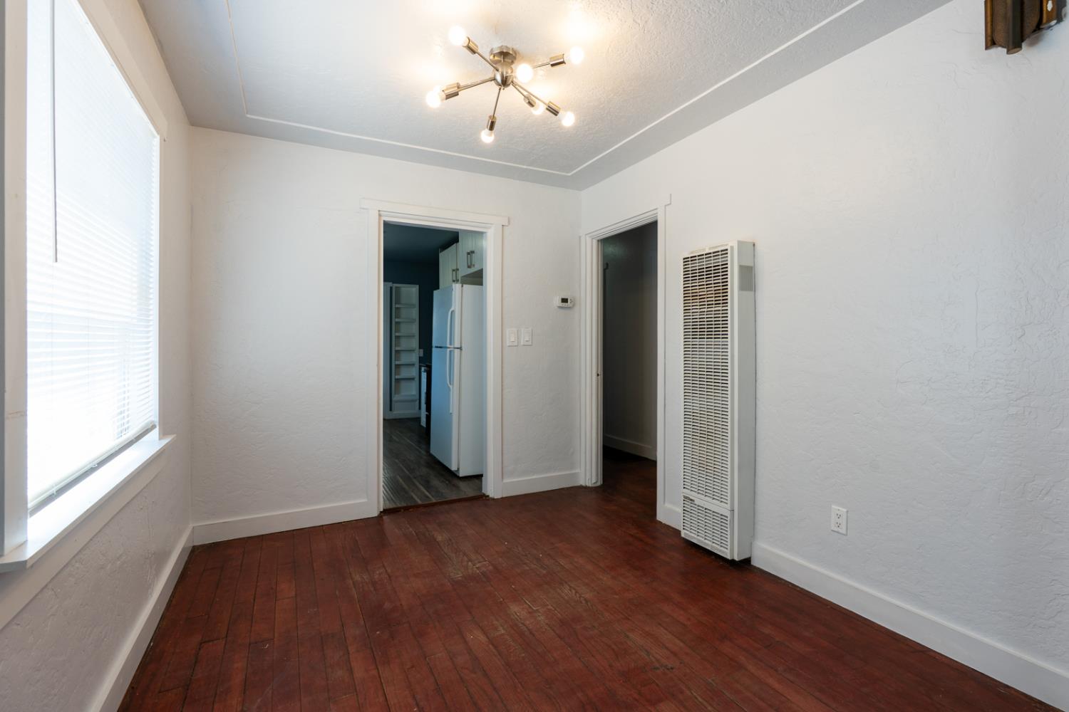 360 E 19th St, Merced, CA 95340