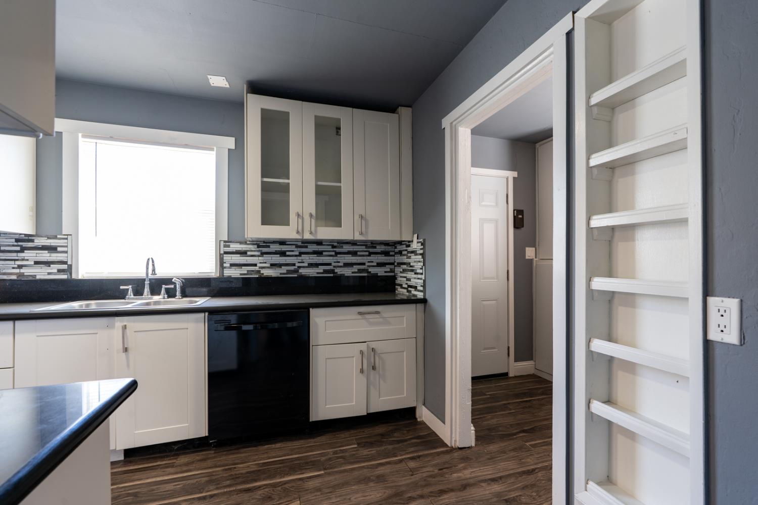 360 E 19th St, Merced, CA 95340