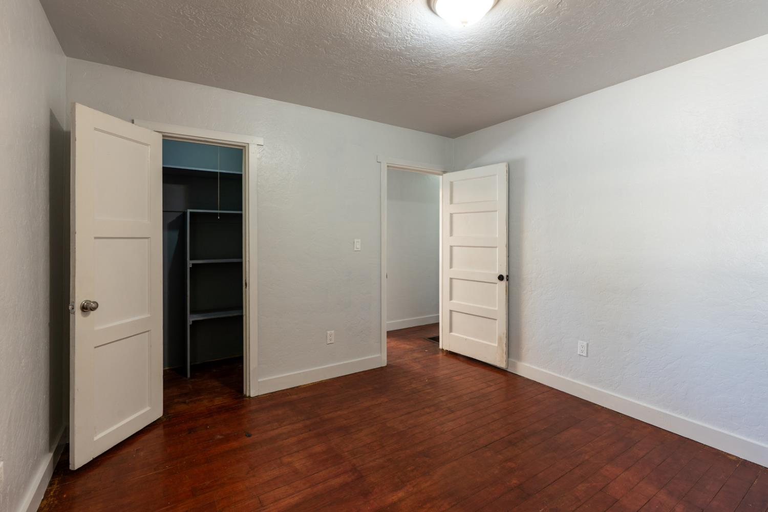 360 E 19th St, Merced, CA 95340