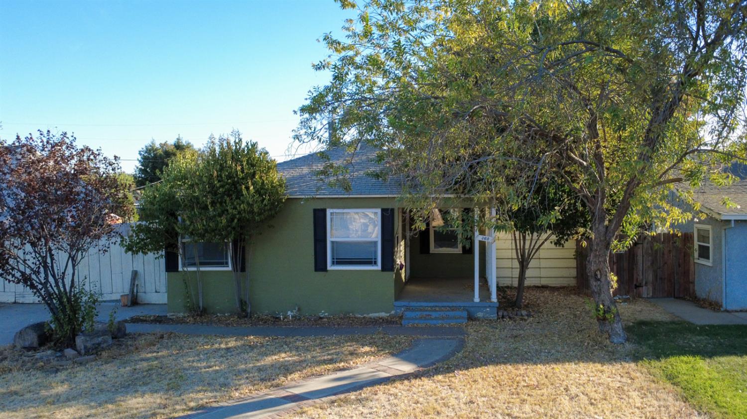 360 E 19th St, Merced, CA 95340