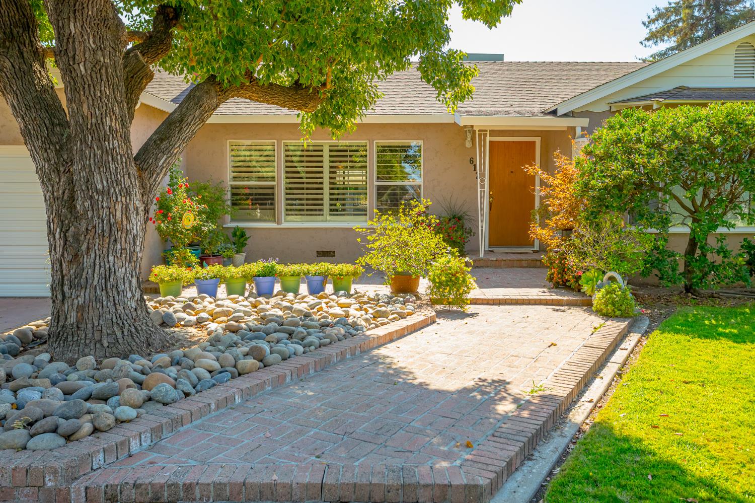 612 Hilton St, Modesto, CA 95350
