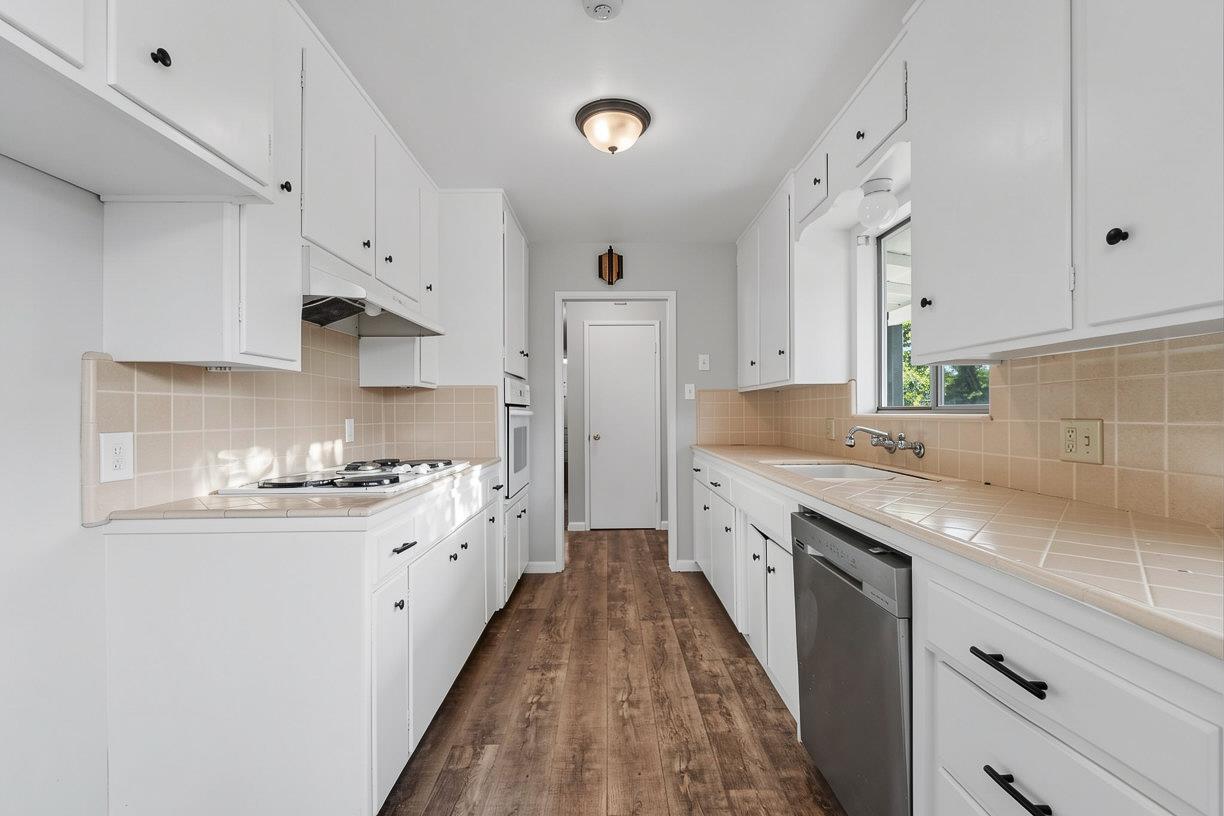 1810 Monte Carlo Ave, Modesto, CA 95350