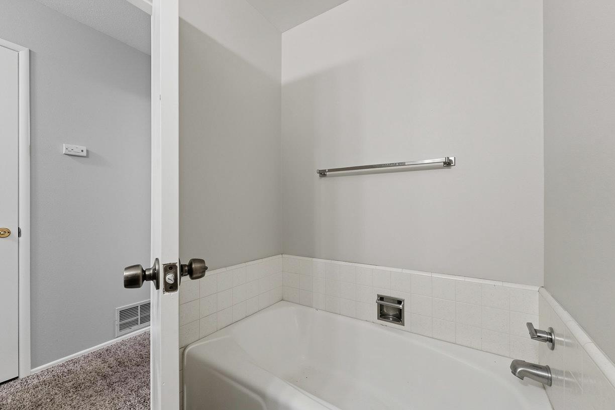 1810 Monte Carlo Ave, Modesto, CA 95350