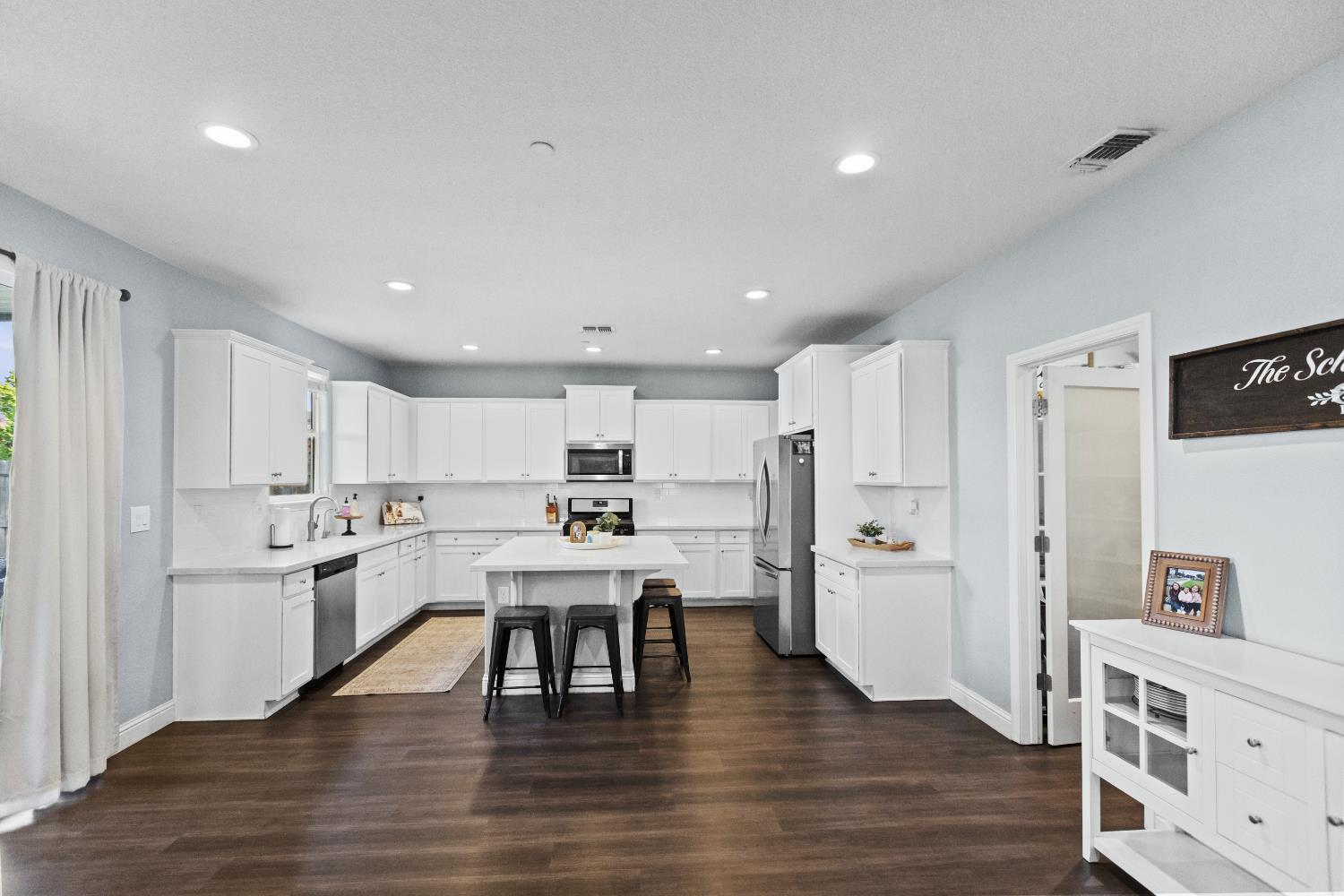 3001 Salonie, Modesto, CA 95355