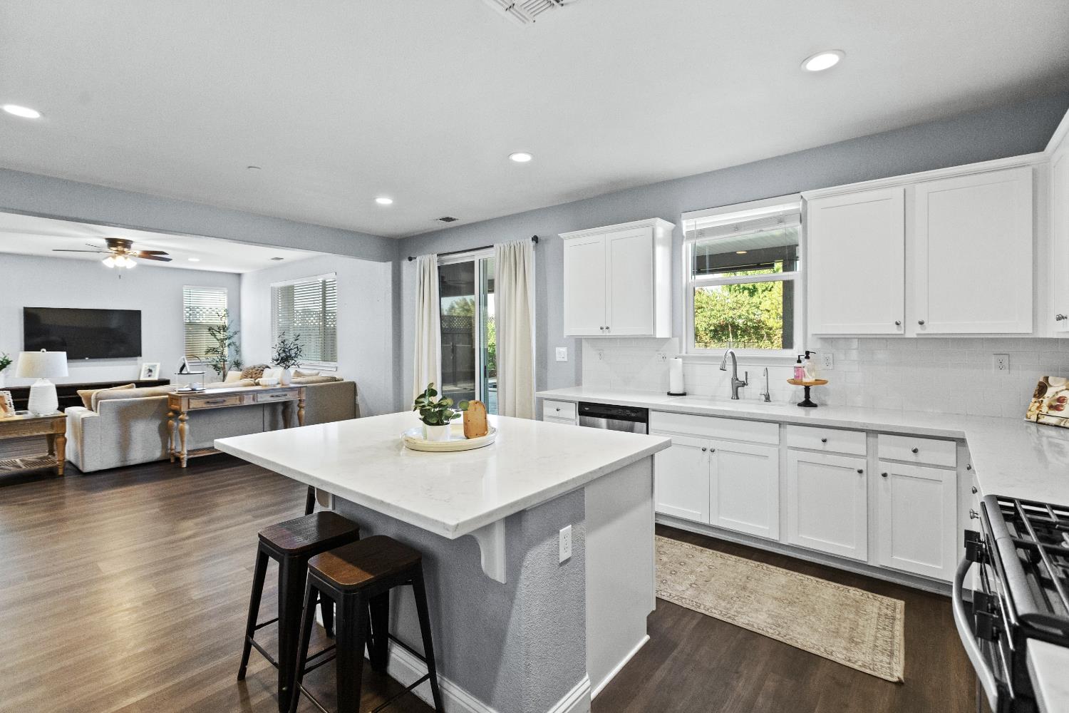 3001 Salonie, Modesto, CA 95355