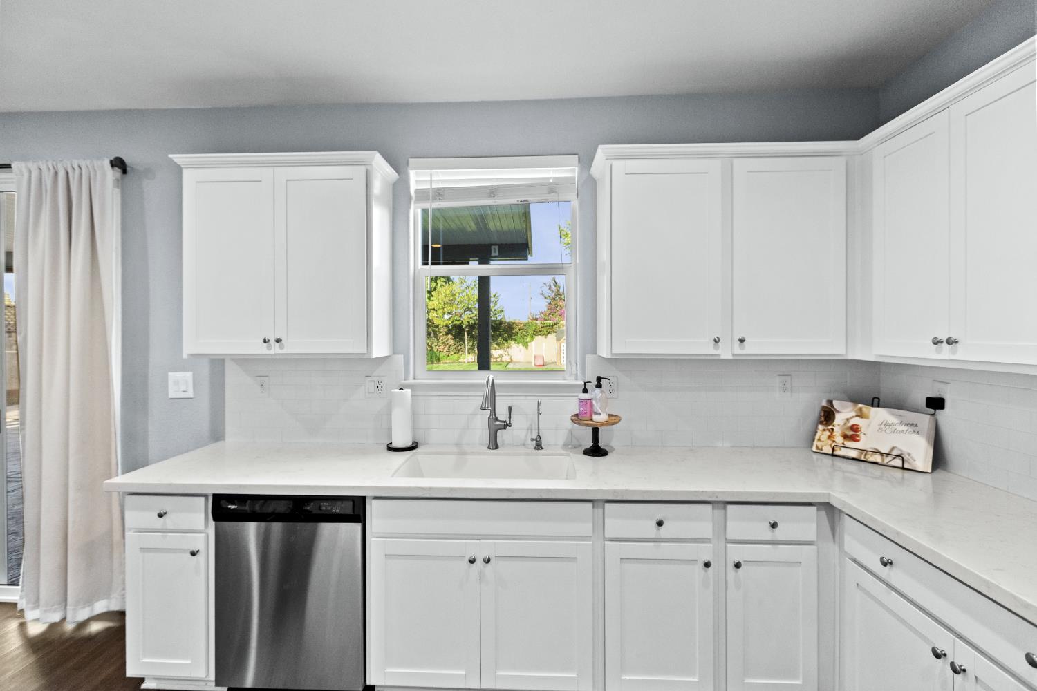 3001 Salonie, Modesto, CA 95355