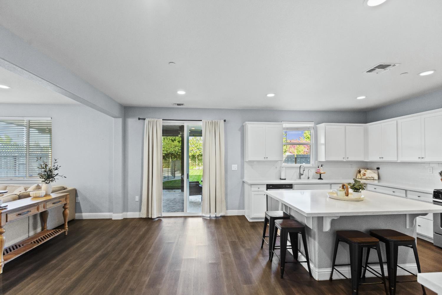 3001 Salonie, Modesto, CA 95355