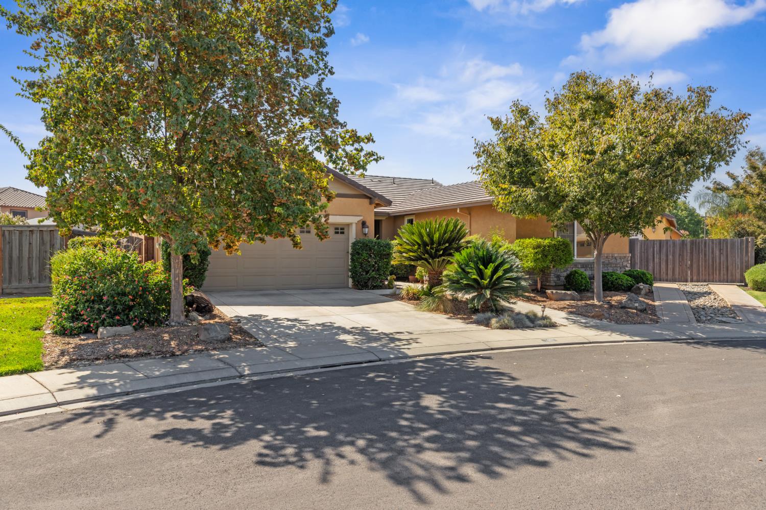 7612 Nannos Ct, Hughson, CA 95326