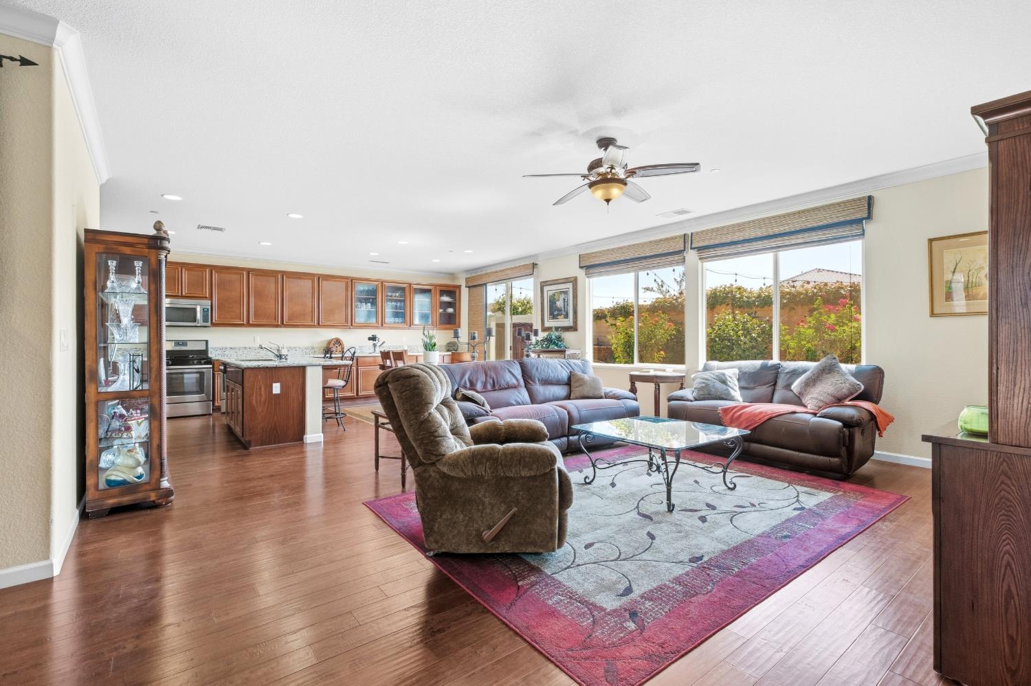 7612 Nannos Ct, Hughson, CA 95326