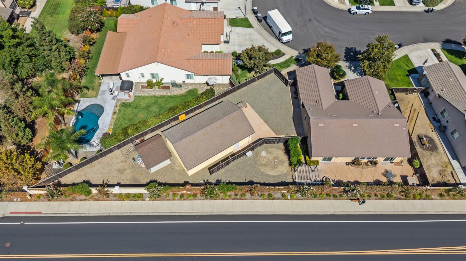 7612 Nannos Ct, Hughson, CA 95326