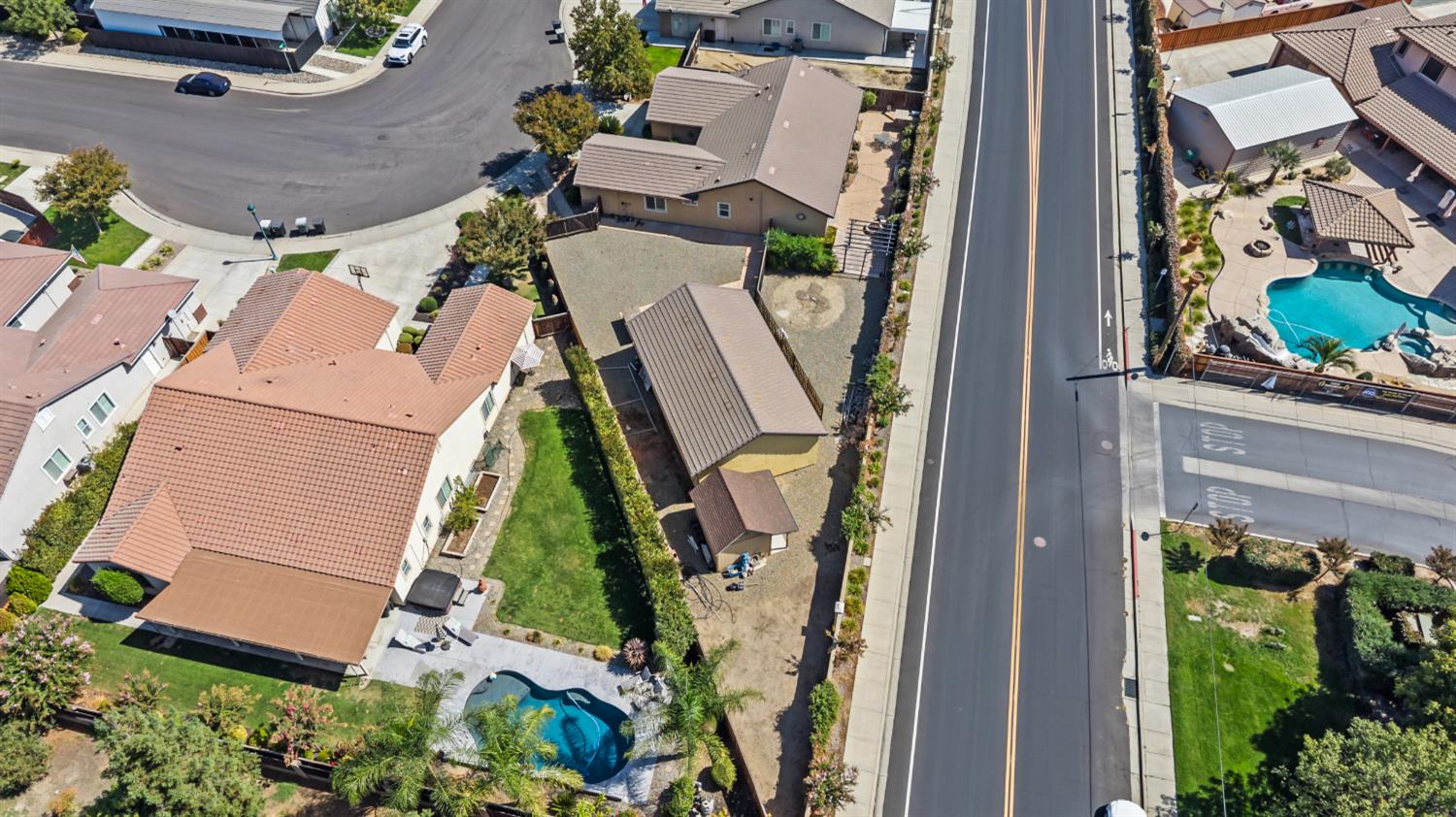 7612 Nannos Ct, Hughson, CA 95326