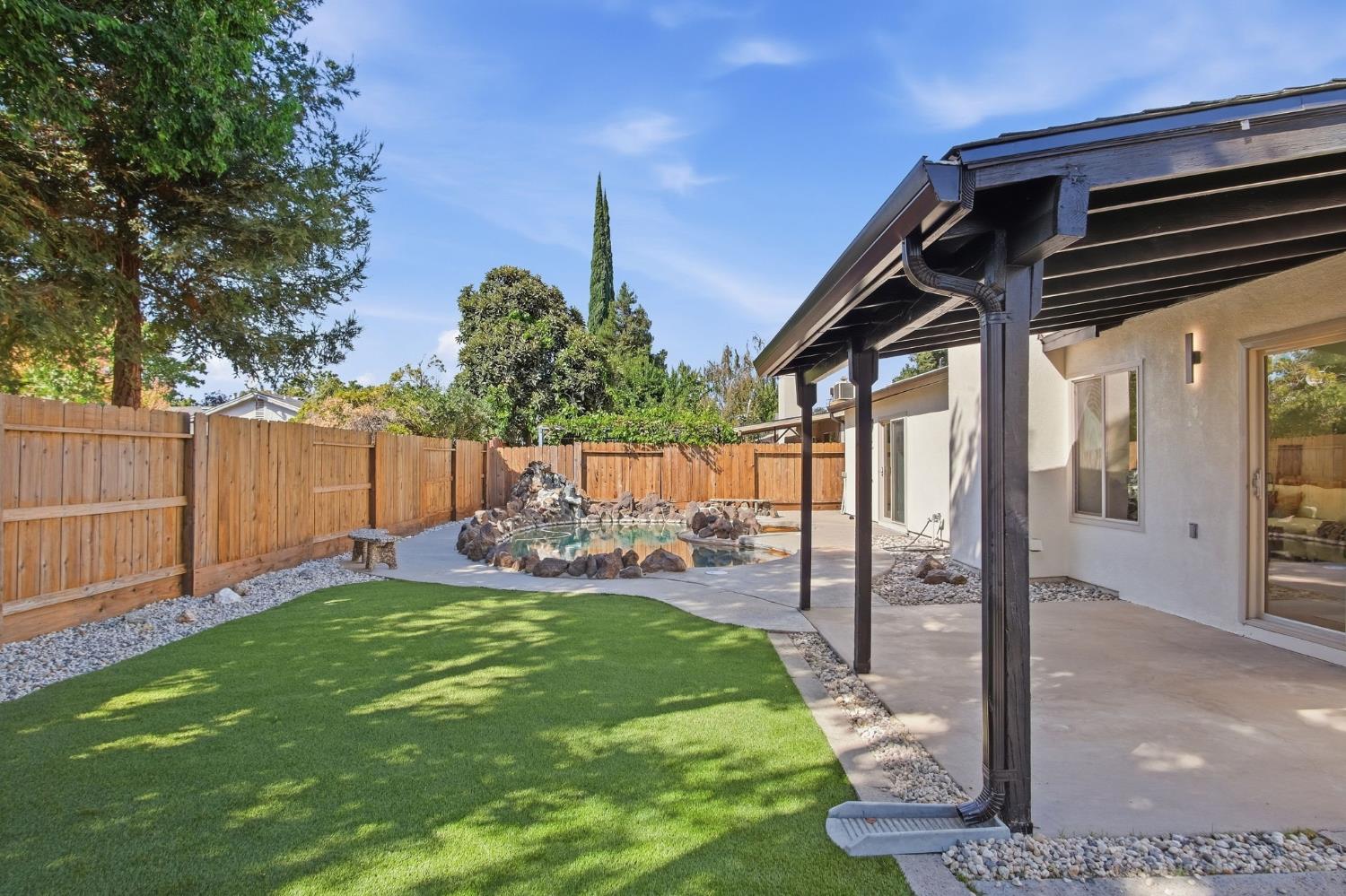 1909 Temescal Dr, Modesto, CA 95355