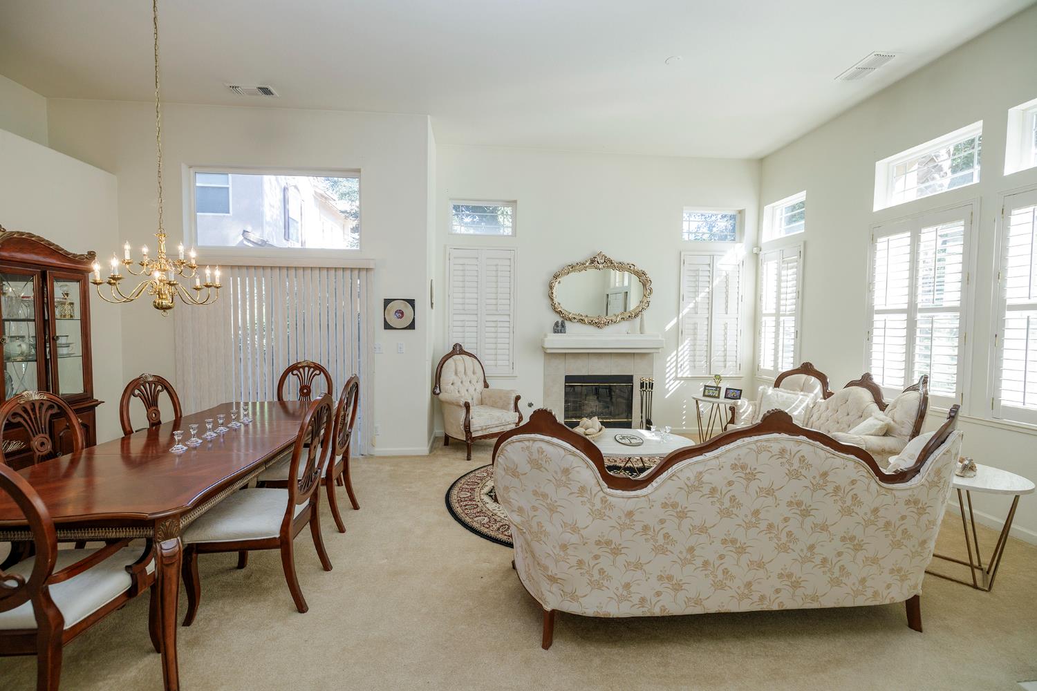 2889 E Doral Way, Turlock, CA 95382
