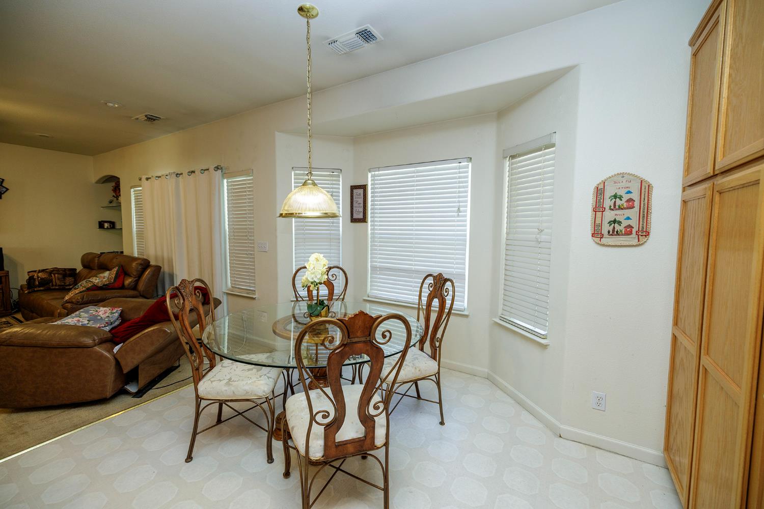 2889 E Doral Way, Turlock, CA 95382