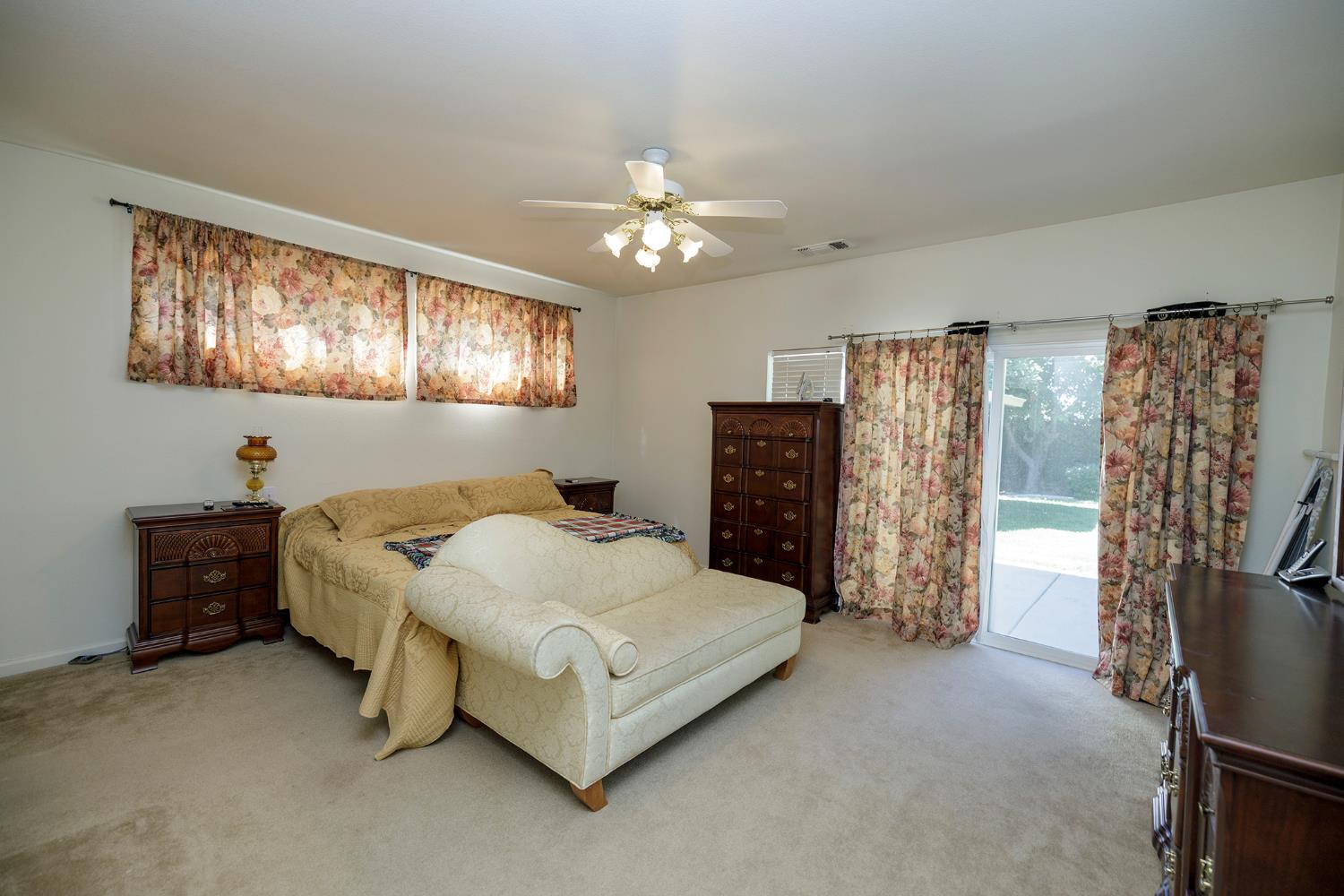 2889 E Doral Way, Turlock, CA 95382