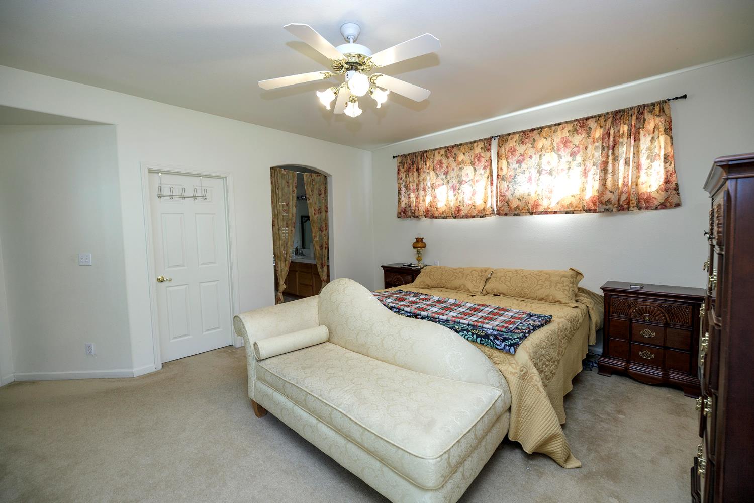 2889 E Doral Way, Turlock, CA 95382