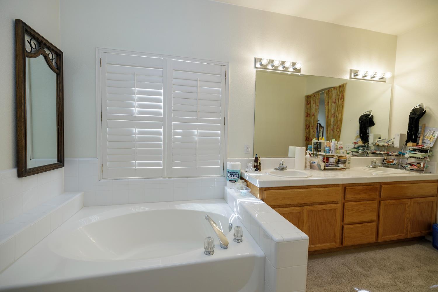 2889 E Doral Way, Turlock, CA 95382