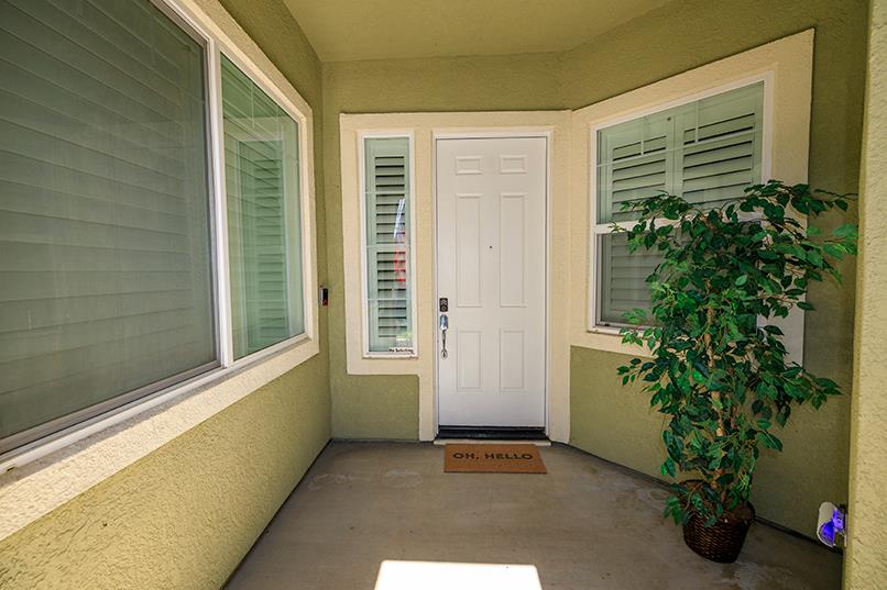 2713 Doubloon St, Riverbank, CA 95367