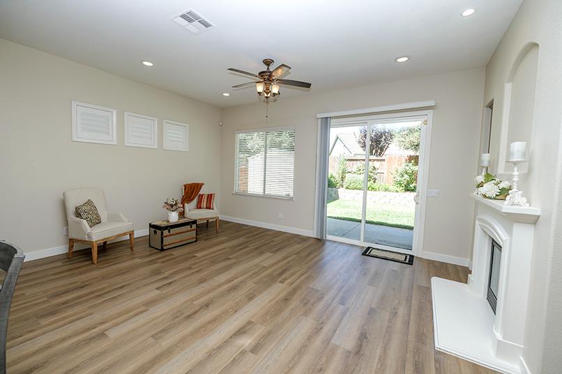 2713 Doubloon St, Riverbank, CA 95367