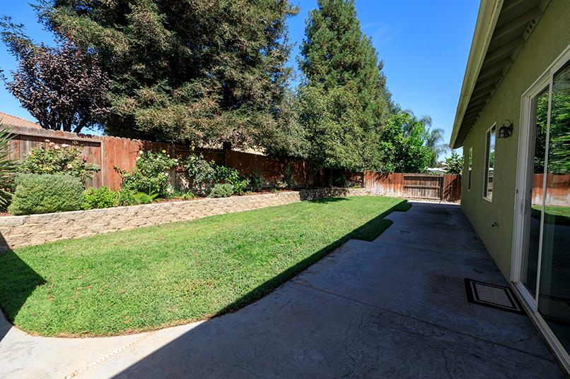 2713 Doubloon St, Riverbank, CA 95367