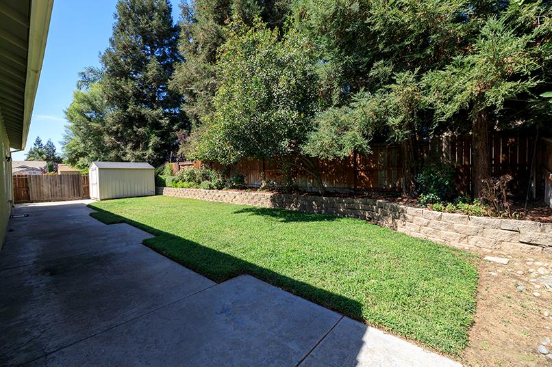 2713 Doubloon St, Riverbank, CA 95367