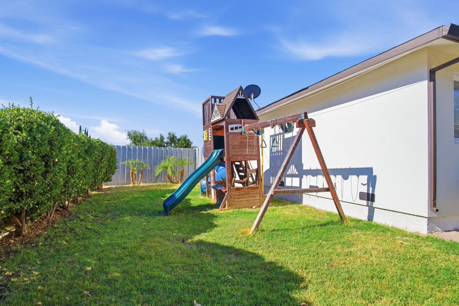 9207 Ayala Ct, Planada, CA 95340