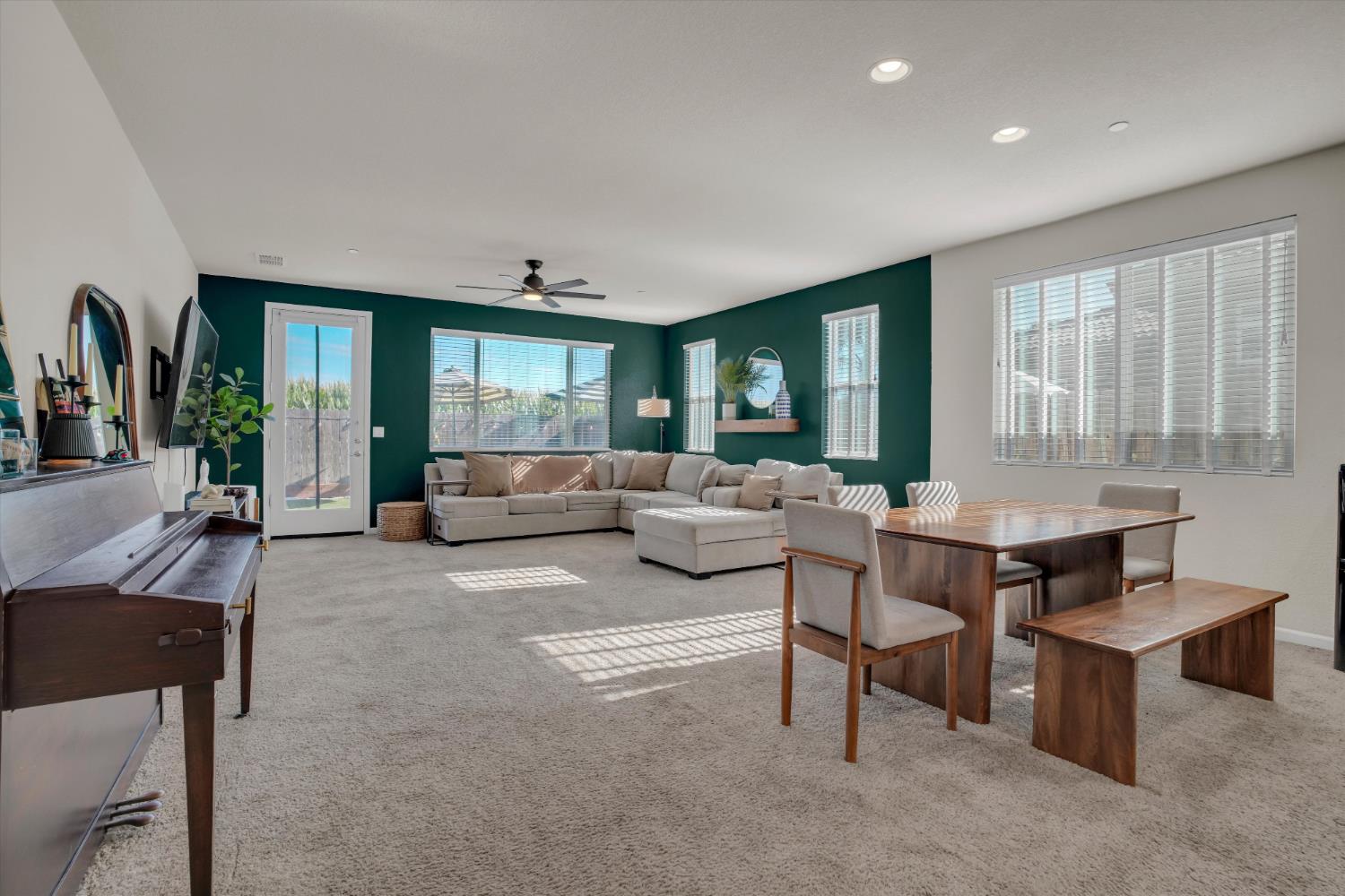 778 Bogdanich Pkwy, Patterson, CA 95363