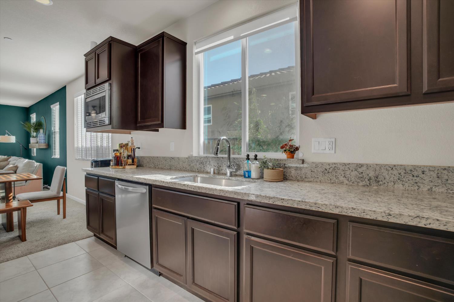 778 Bogdanich Pkwy, Patterson, CA 95363