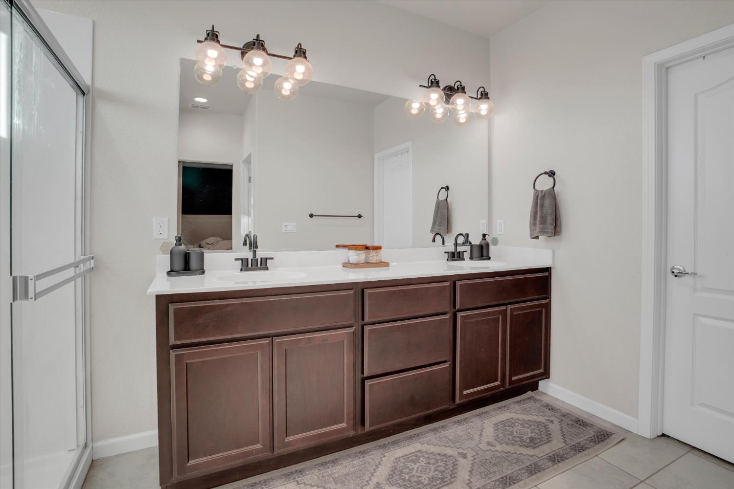 778 Bogdanich Pkwy, Patterson, CA 95363