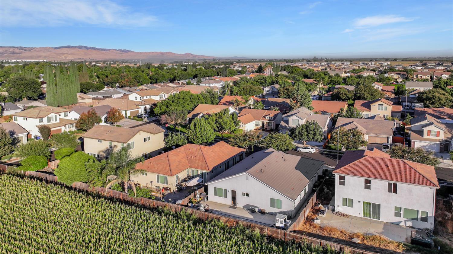 778 Bogdanich Pkwy, Patterson, CA 95363