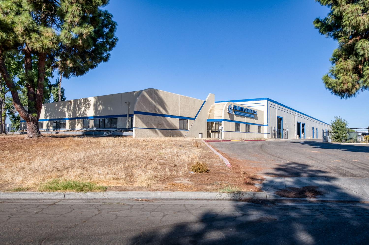 5333 N Cornelia Ave, Fresno, CA 93722