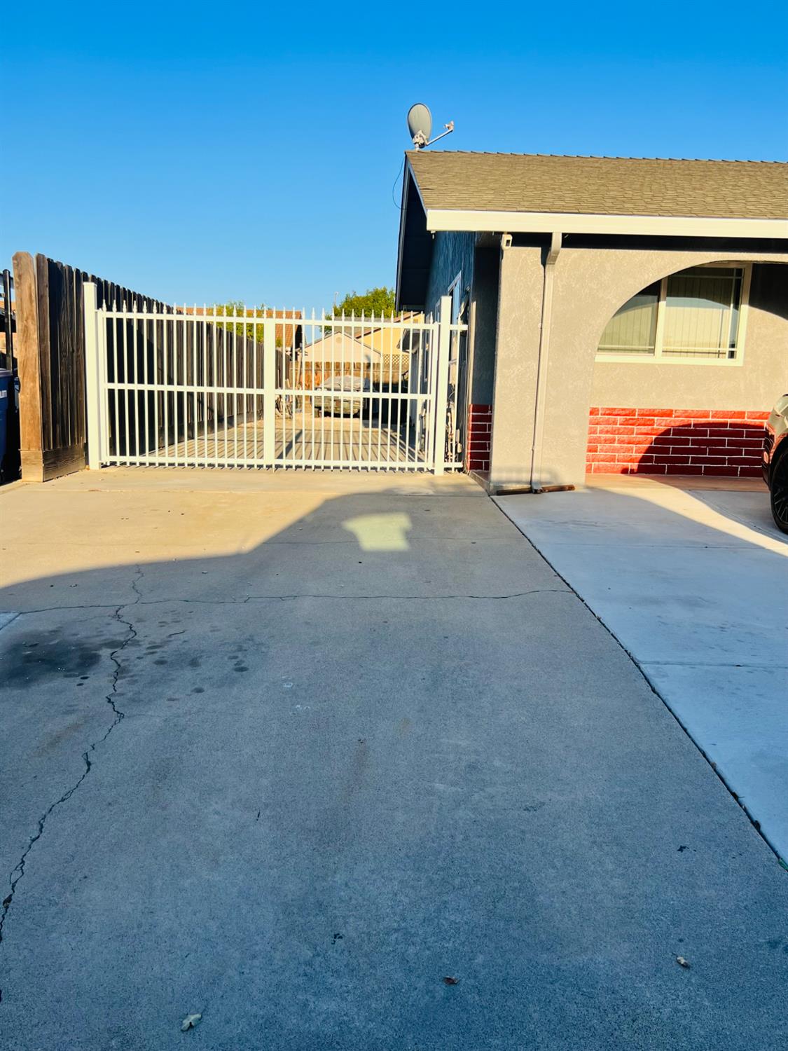 1748 Darwin Ave, Ceres, CA 95307